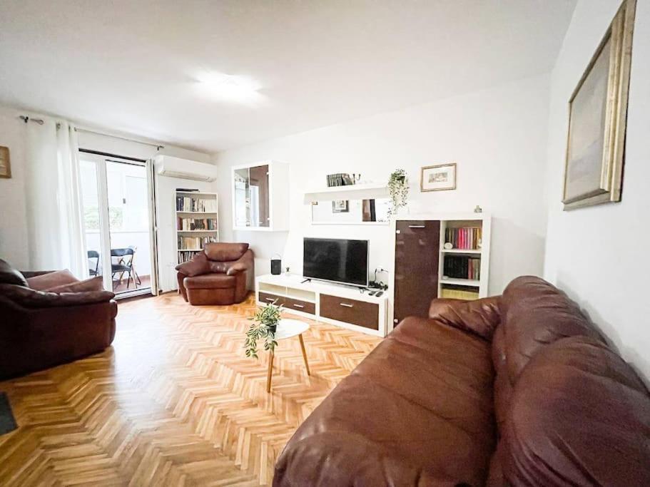 Apartman Dorja Fažana Buitenkant foto